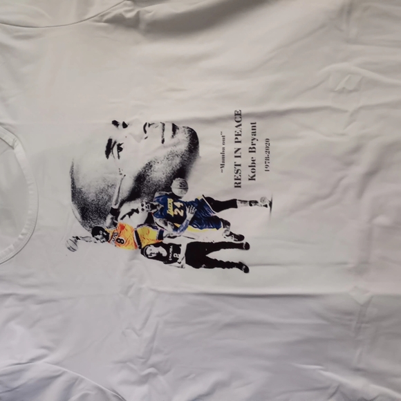 KOBE BRYANT TRIBUTE TEE SHIRT - Picture 12 of 12